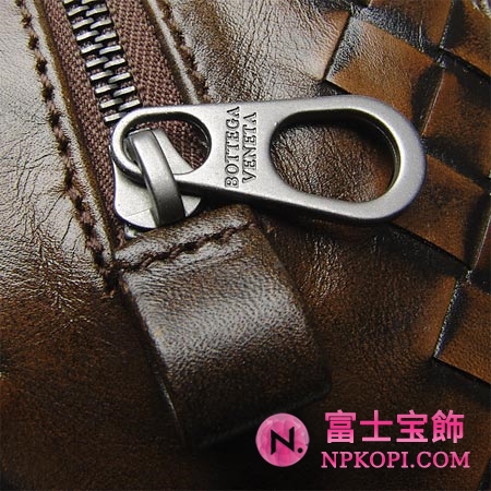 ボッテガヴェネタ/BOTTEGA VENETA/トラベルポーチ/ウッドブラウン244706 v0411 2512